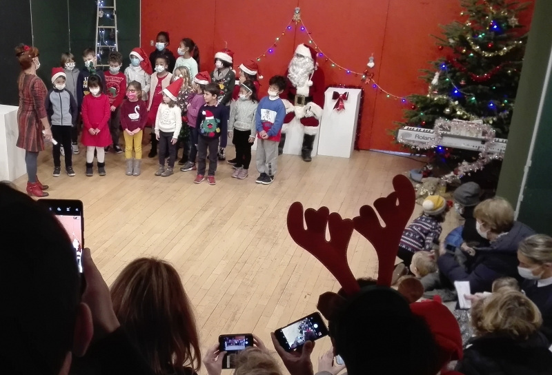 La petite chorale de Noël du Kids'english Club